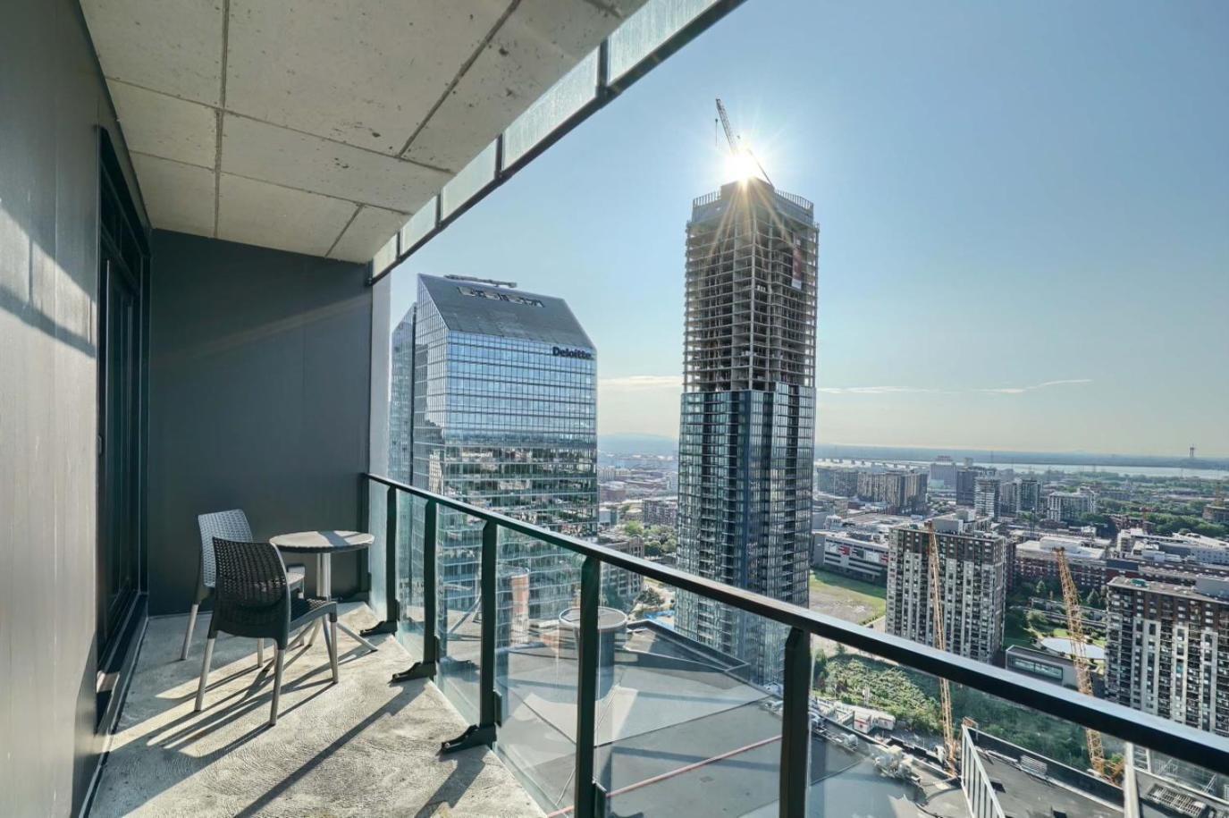 Spectacular Skyline Views - Downtown Montreal - Luxury Condo & Penthouse Montréal Exterior foto