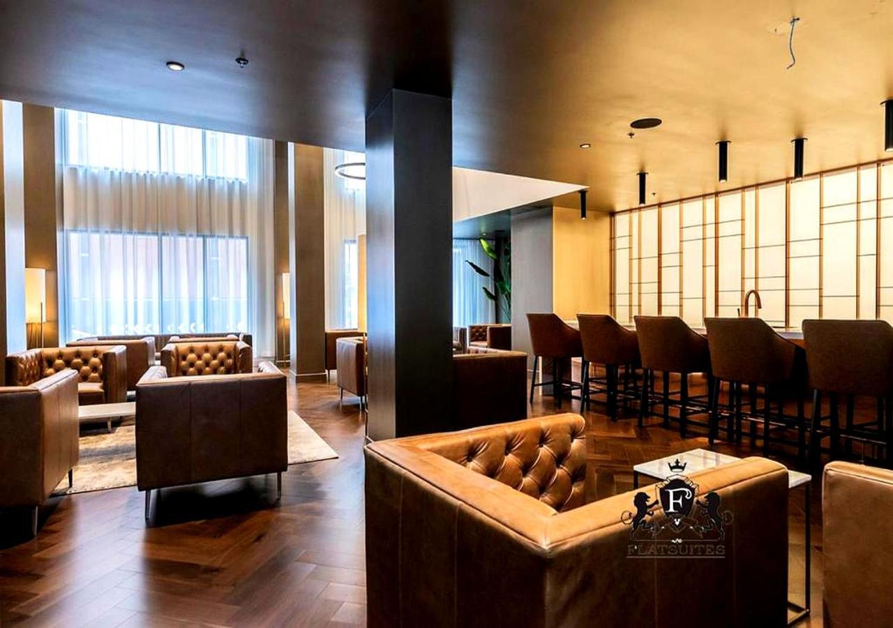 Spectacular Skyline Views - Downtown Montreal - Luxury Condo & Penthouse Montréal Exterior foto
